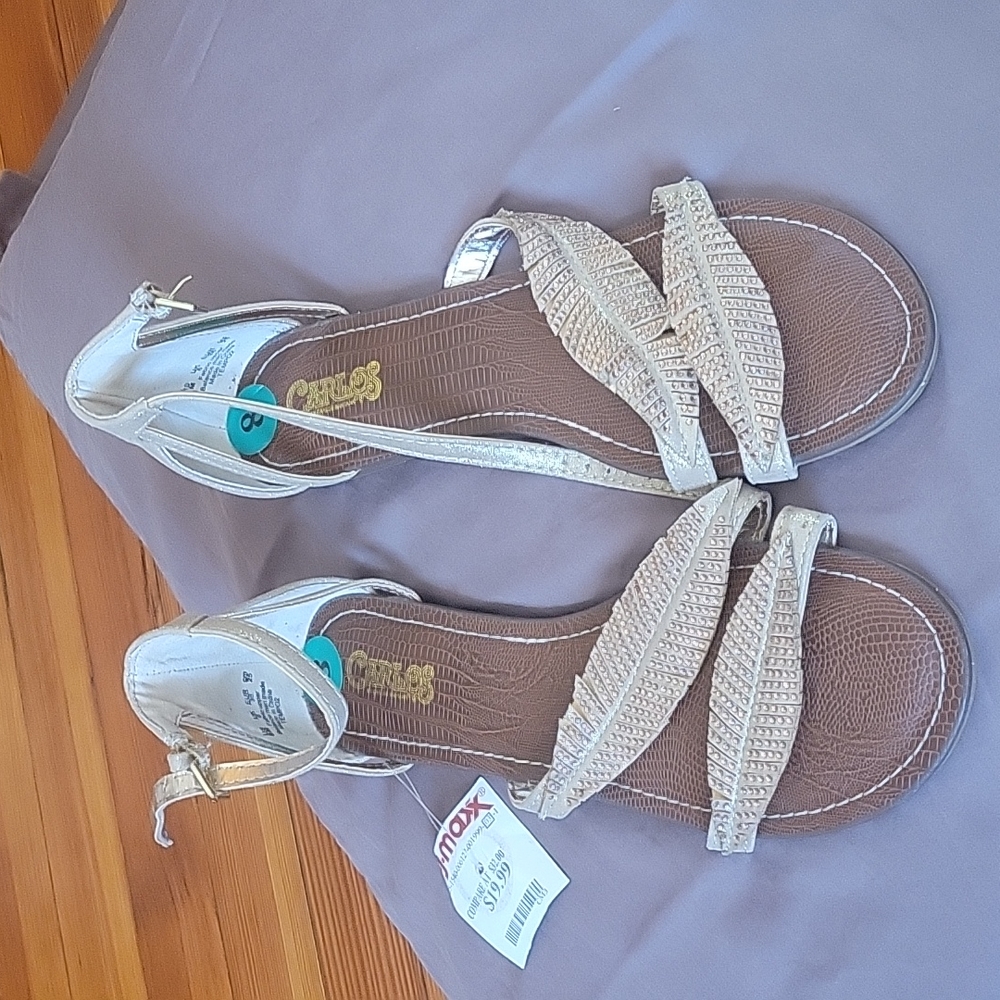 Carlos Santana Leaf Sandals
